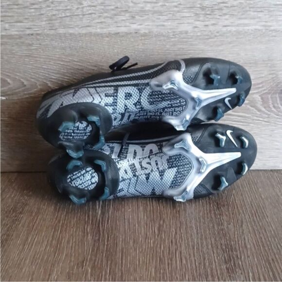 NEW Nike Mercurial Vapor 13 Pro FG Black Soccer Cleats AT7901-001 Men's Size 6.5 - Picture 8 of 12